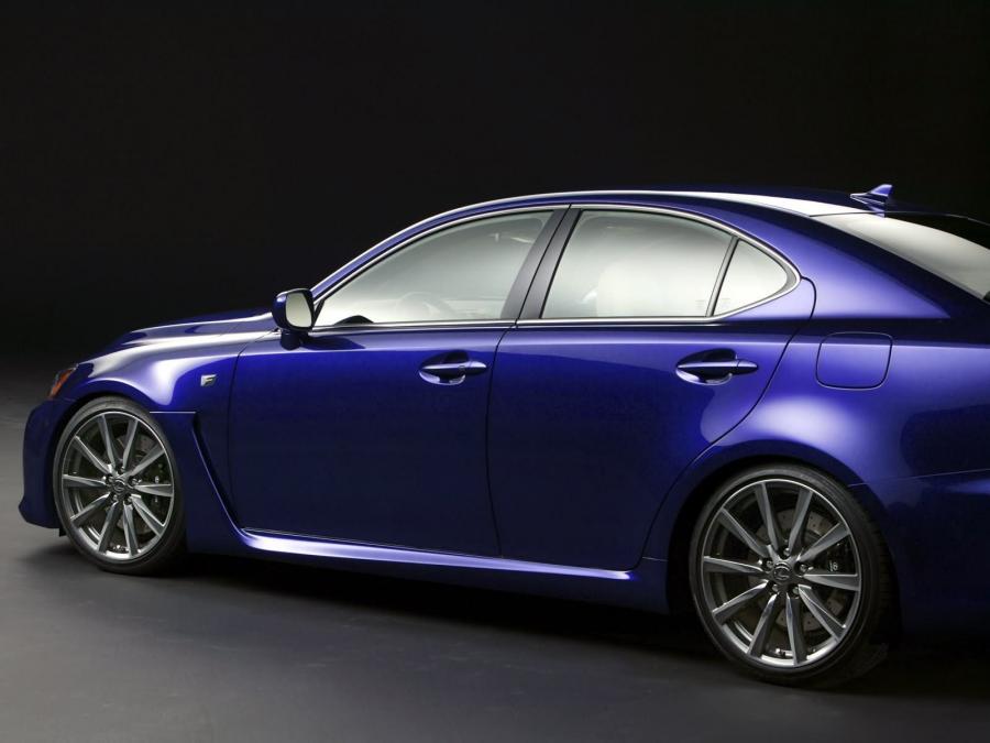  Lexus IS-F 2010 года  (фото 35 из 140)